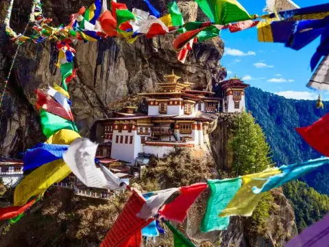 Unforgettable Bhutan Experiences: Trekking and Tours with Adventure Family Treks & Expedition
