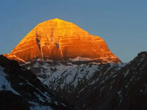 Kailash Mansarovar Yatra 2026 – The Sacred Horse Year Pilgrimage